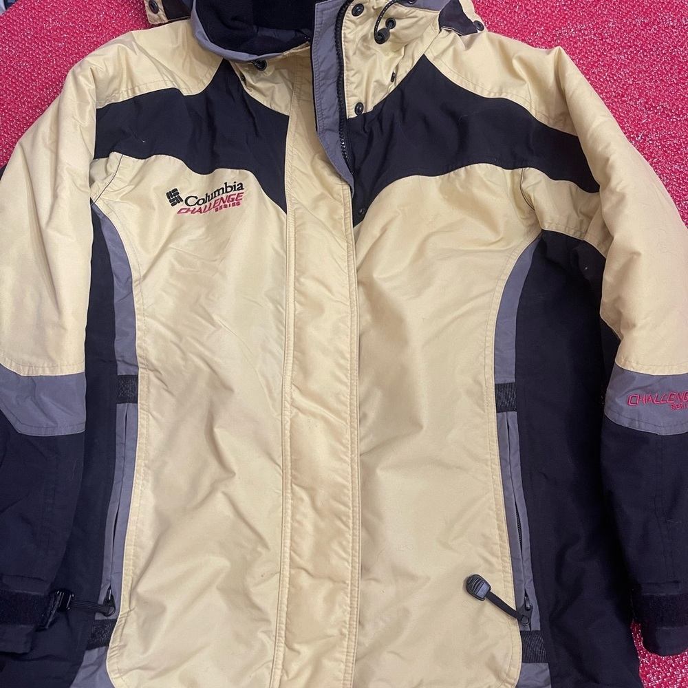 Columbia yellow and Black Outdoor Jacket